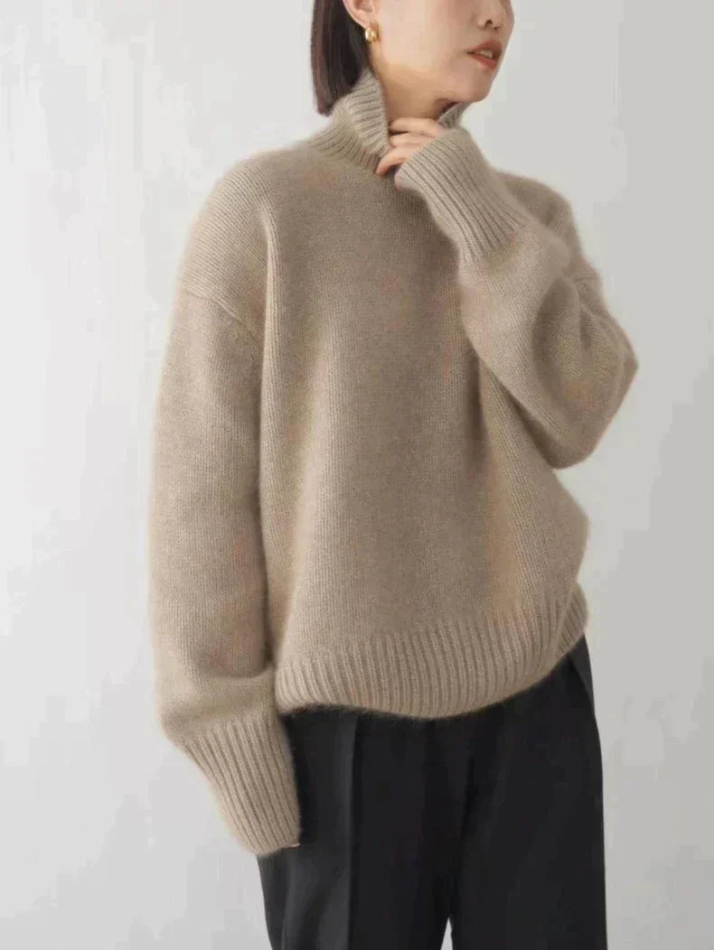 LINDA | TURTLENECK CASHMERE SWEATER